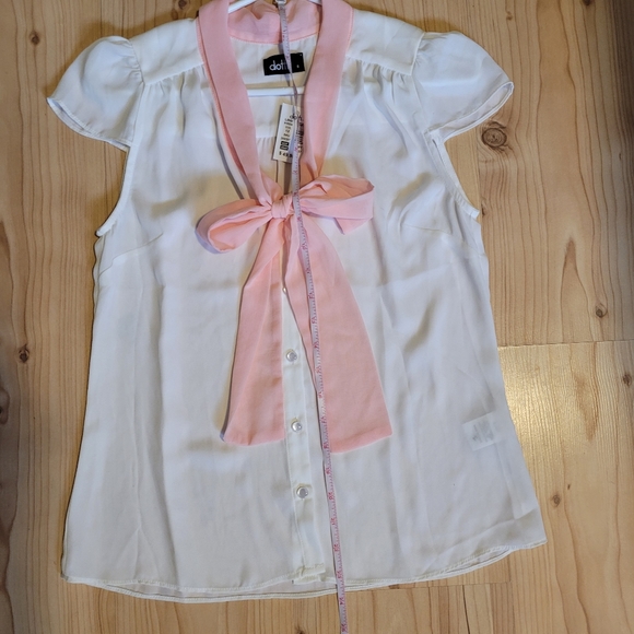 Dotti Short Sleeve Top - Picture 8 of 9